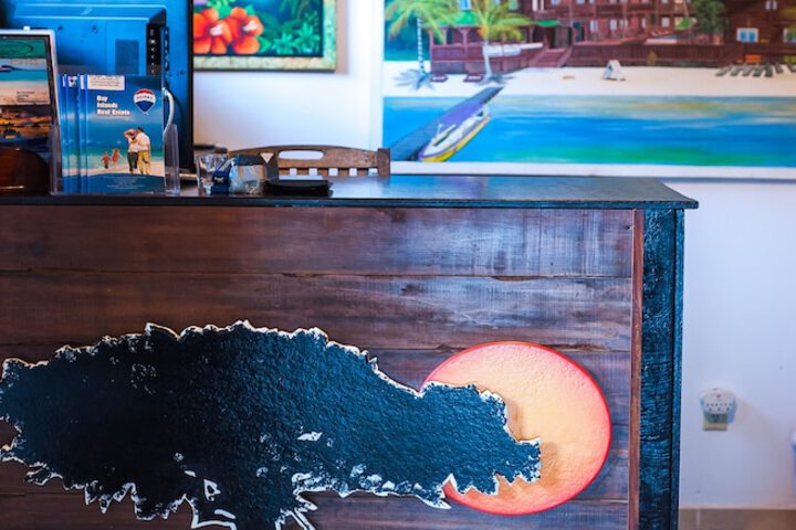 Concierge desk