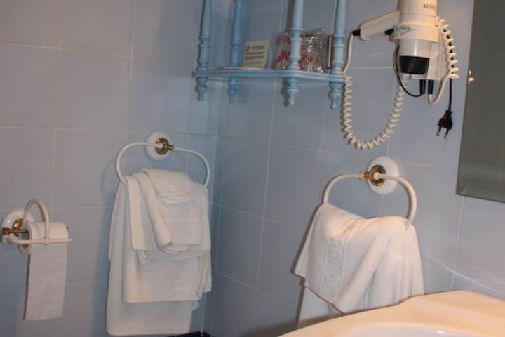 Bath Interior