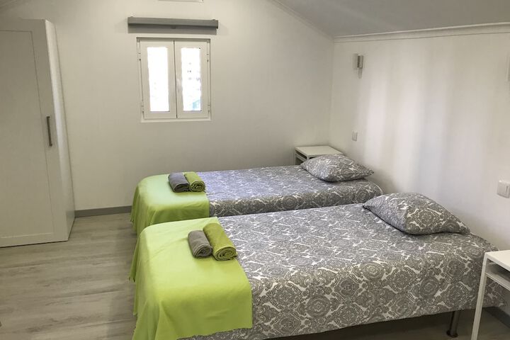 Room 65 of 89