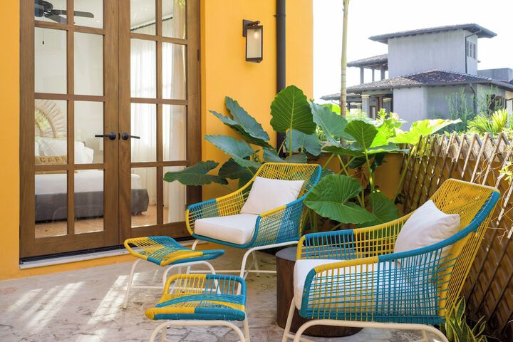 Terrace/Patio 725 of 1000