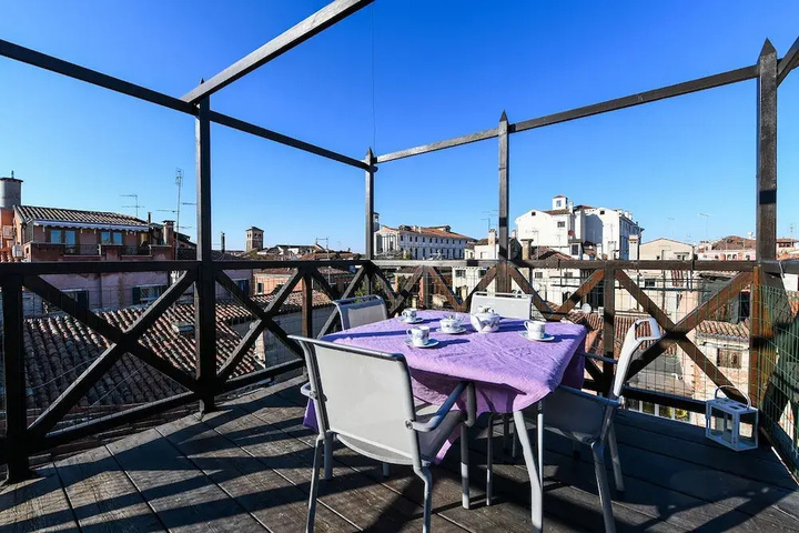 Terrace/Patio 5 of 15