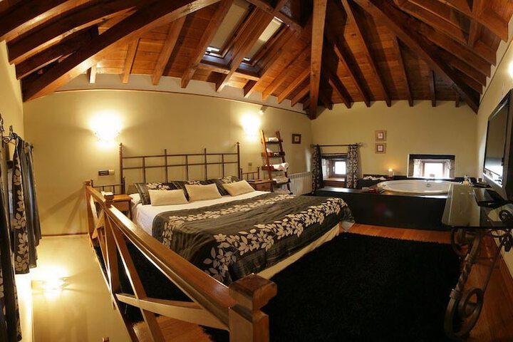 Room 7 of 40