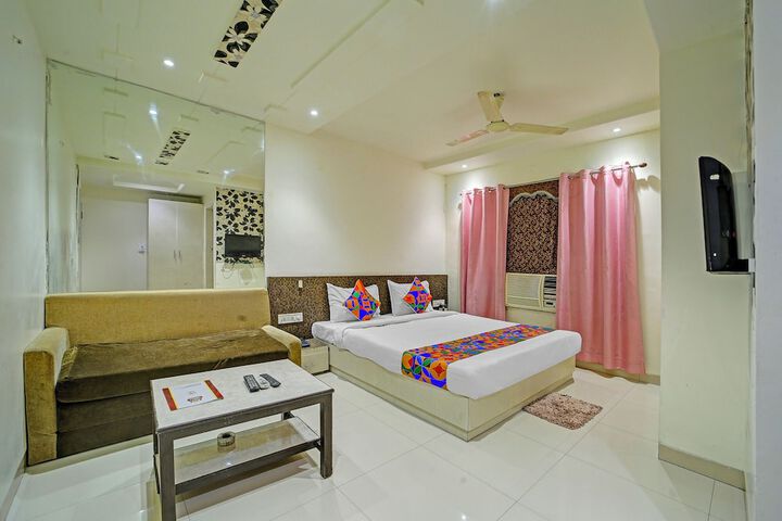 Room 20 of 30