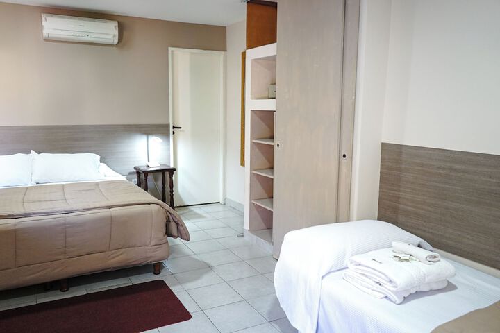 Room 37 of 77