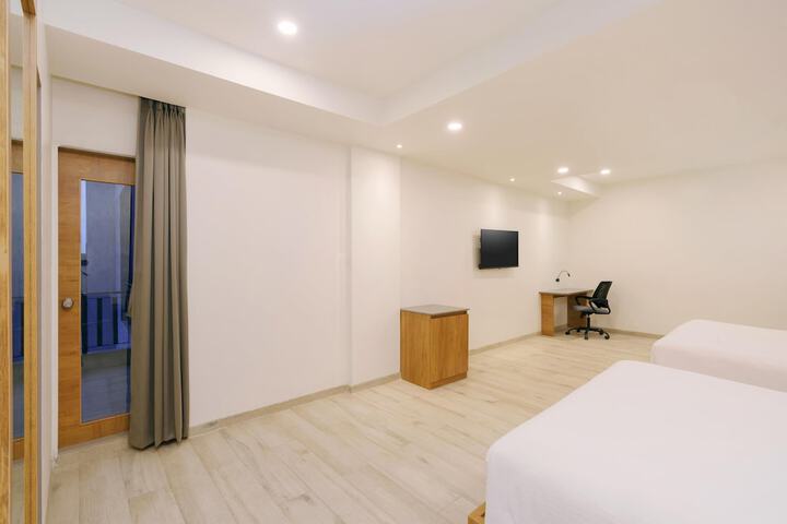 Room 31 of 68