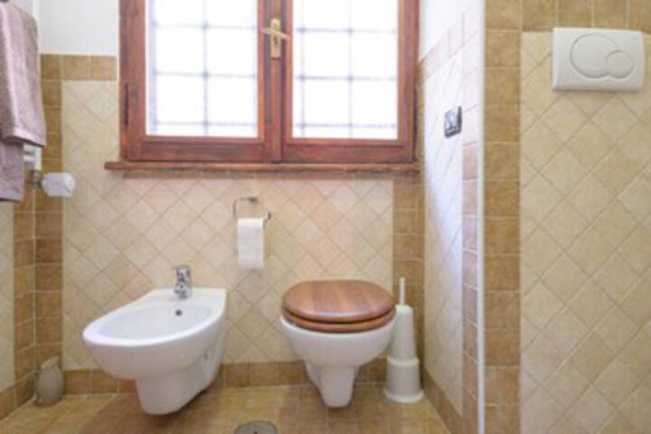 Room 9 of 55