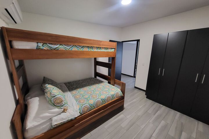 Room 15 of 38