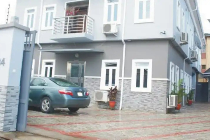 Bimerks Hotels & Suites