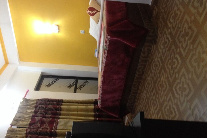 Room 16 of 94