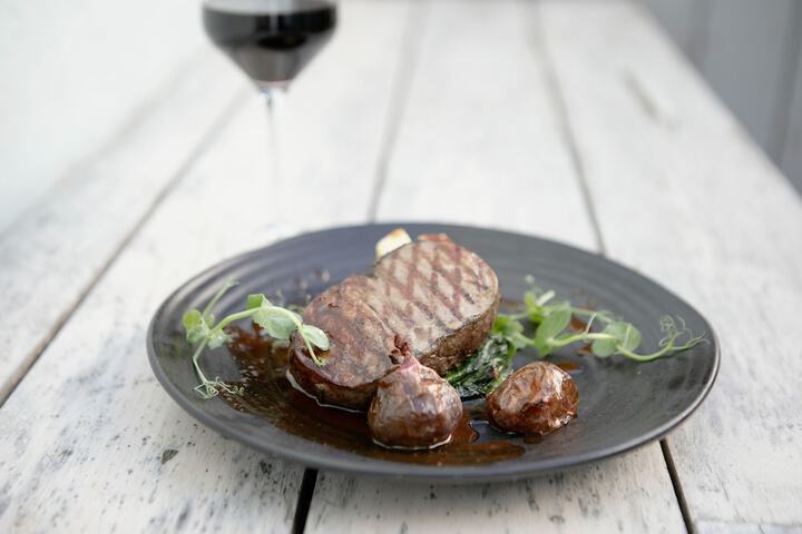 Dining Photos