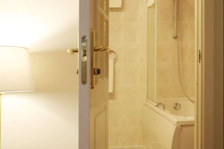 Clean Restrooms