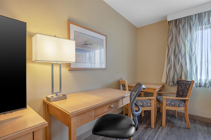 Room 31 of 65