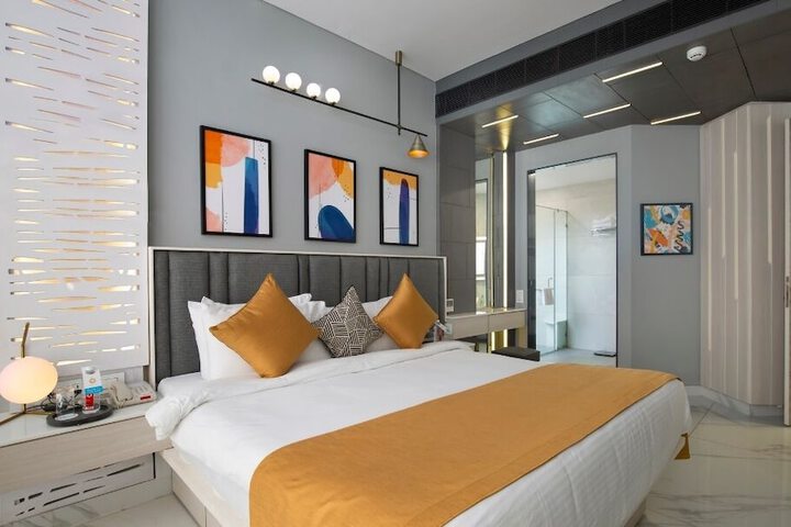 Room 42 of 81
