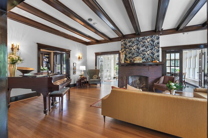 Hotel Interior 8 of 70