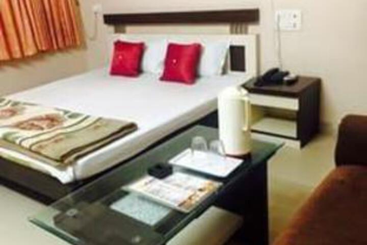 Room 7 of 7