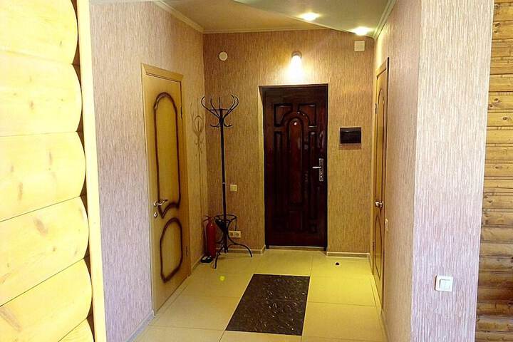 Room 7 of 23