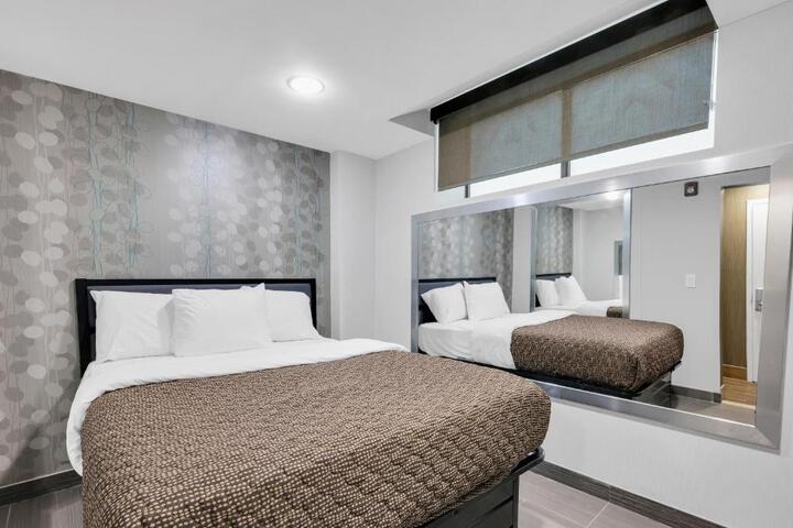Double Classic Double Bed (4 of 10)