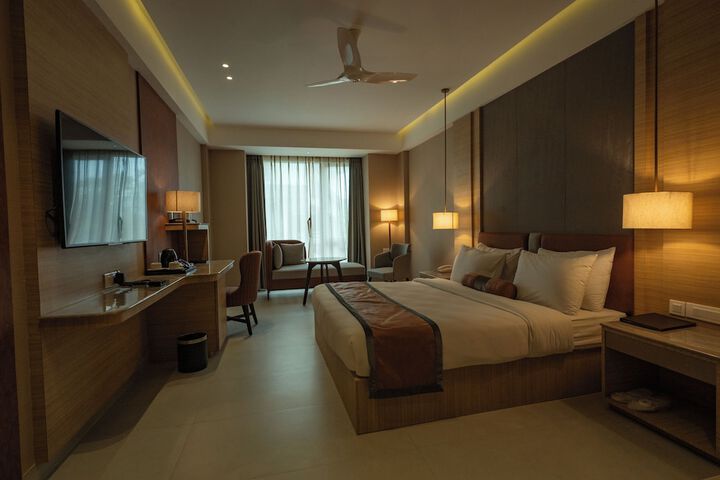 Room 28 of 85