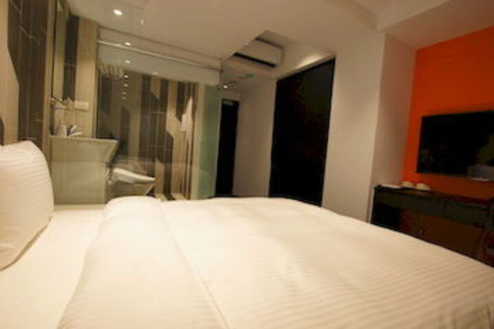 Room 55 of 65