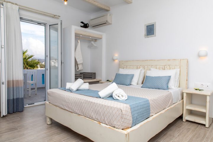 Room 9 of 60