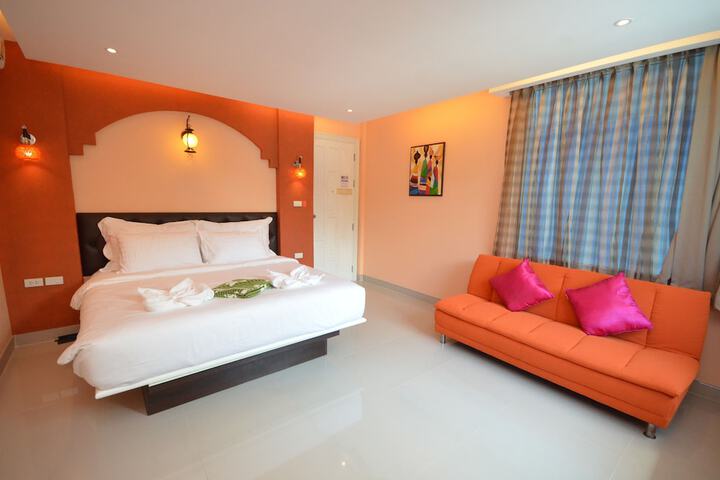 Room 9 of 60