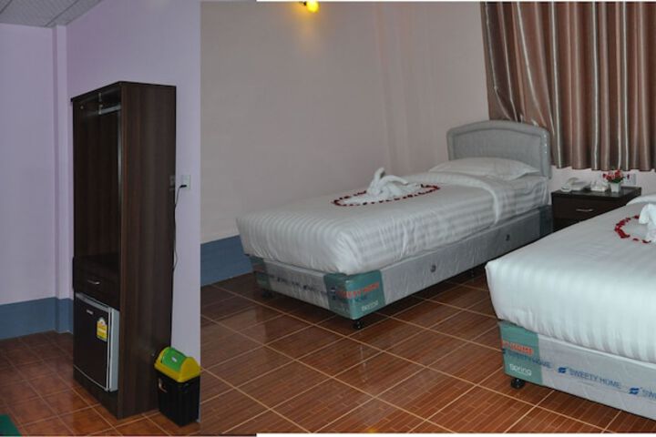 Room 13 of 40