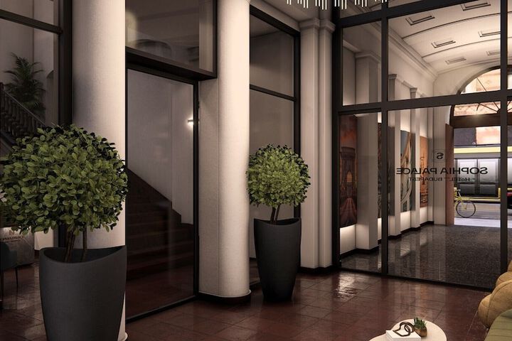 Hotel Interior 4 of 97