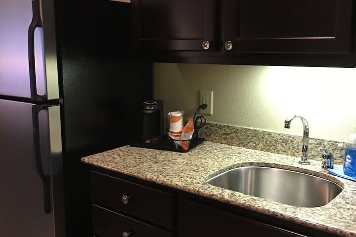 Private kitchenette