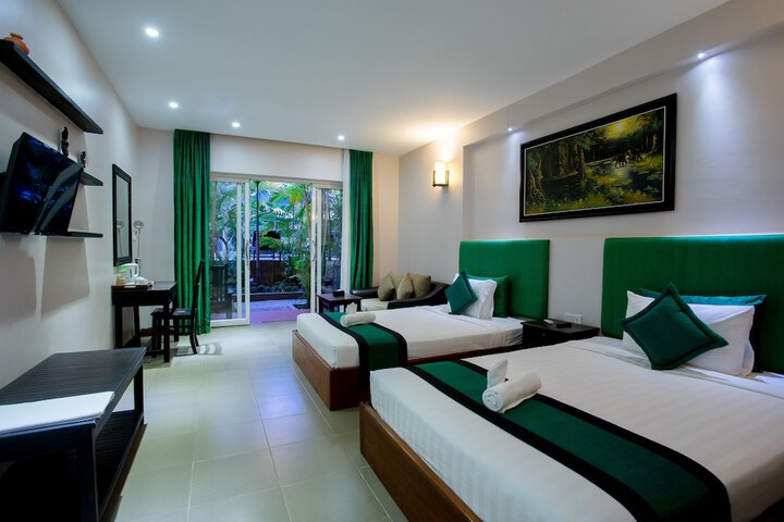 Room 16 of 44