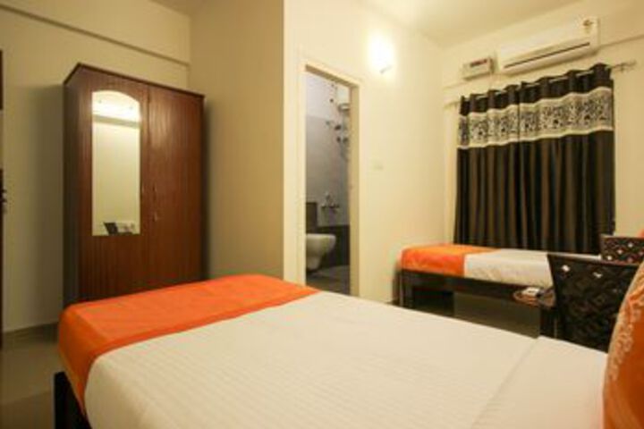 Room 4 of 21