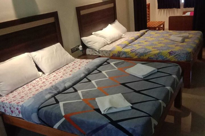 Room 53 of 84