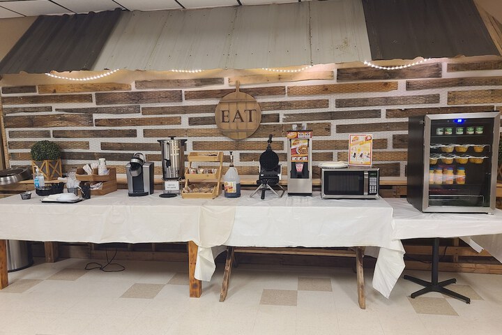 Breakfast/Coffee Service 8 of 16