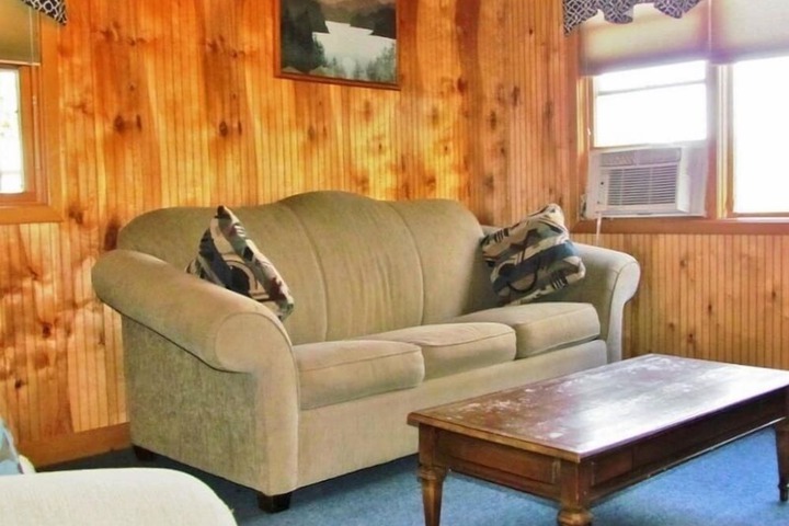 Room 38 of 59