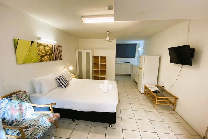 Room 9 of 47