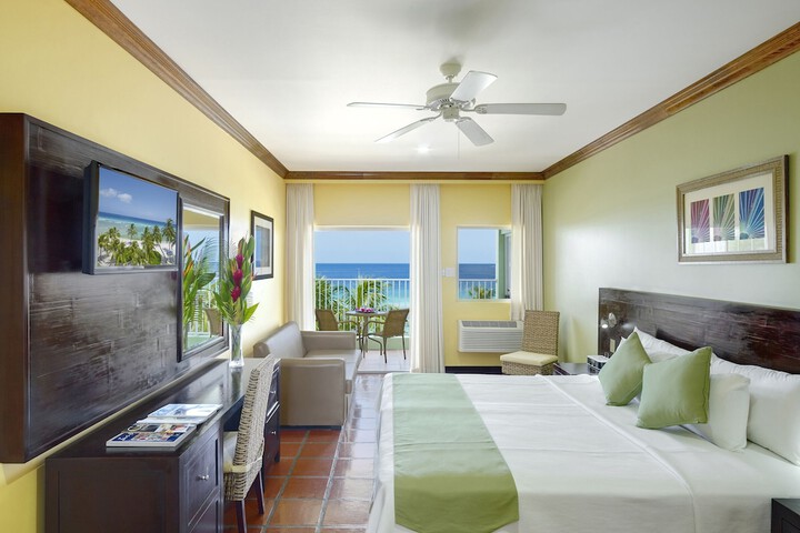 Room 15 of 74