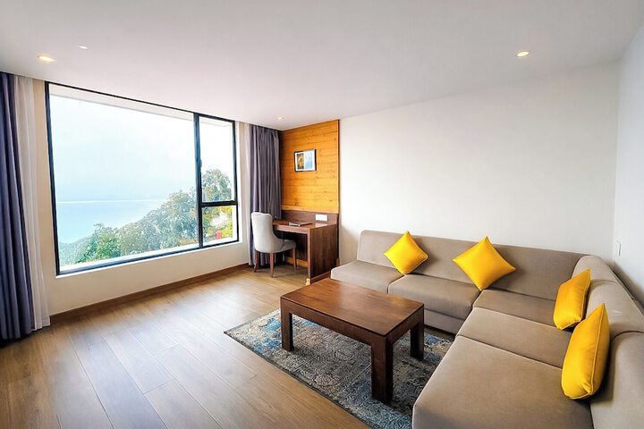 Room 40 of 79