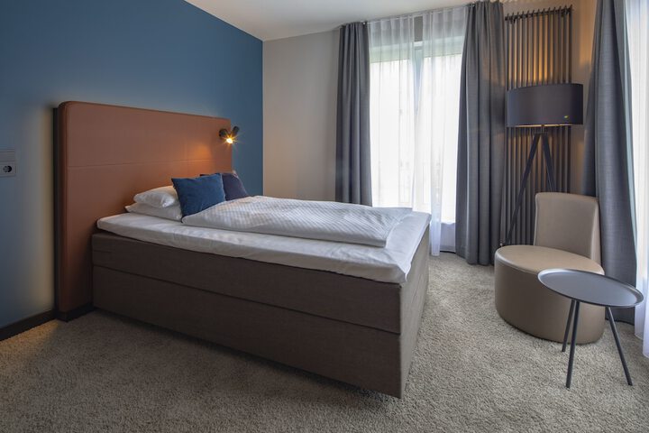 Room 24 of 68