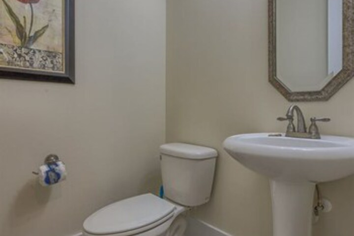 Room 13 of 91