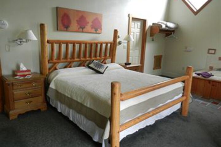 Room 8 of 26