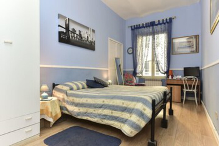 Room 18 of 22