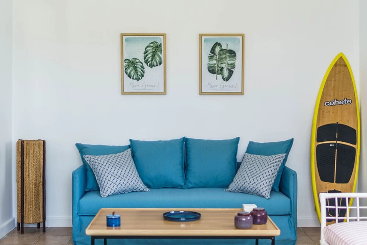 Room 4 of 15