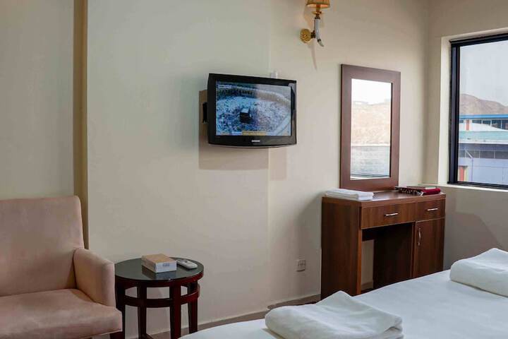 Room 16 of 26