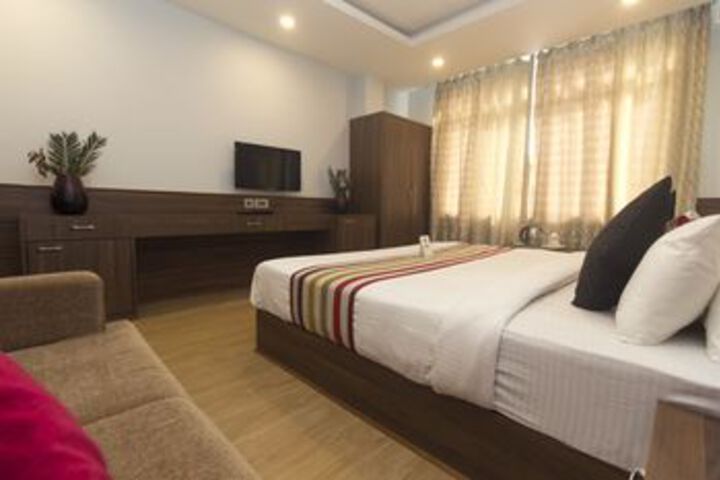Room 8 of 21