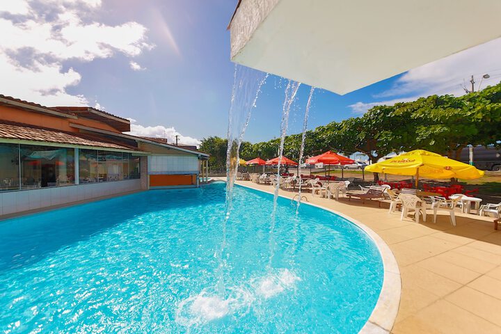 Pools & Facilities
