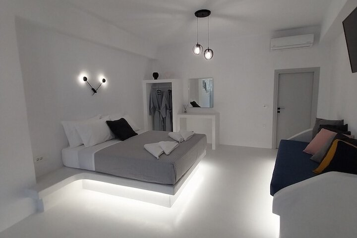 Room 27 of 75