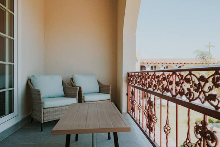 Terrace/Patio 159 of 161