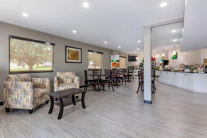 Guest Lobby