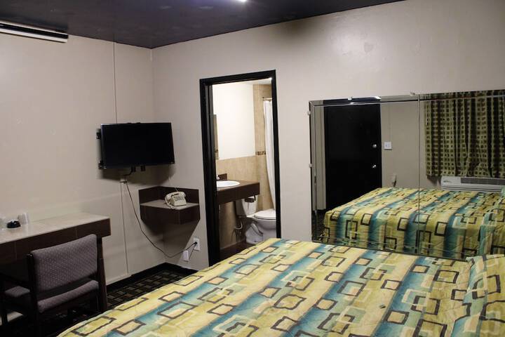 Room 3 of 19