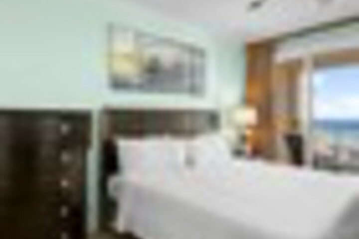 Room 92 of 444