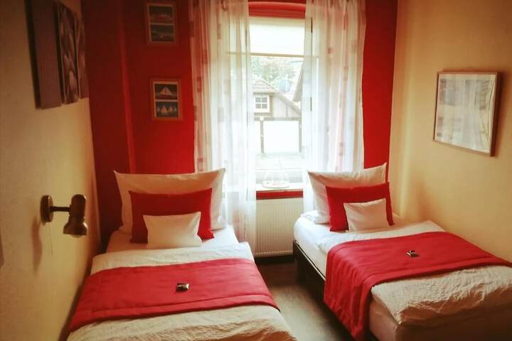 Room 15 of 45